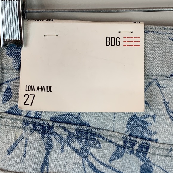 BDG Urban Outfitters UO Low & Wide Jean Floral Print - Picture 8 of 11